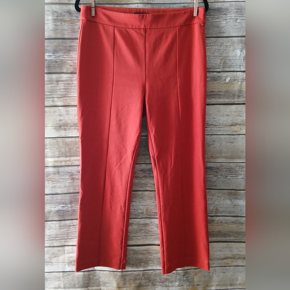 Ann Taylor Vibrant Orange Cropped Pants, Size 8